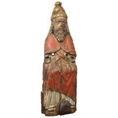 Sculpture française ancienne en bois polychrome d'un personnage sacré