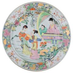 Chinese export porcelain famille rose dish, ladies dancing, early 18th century