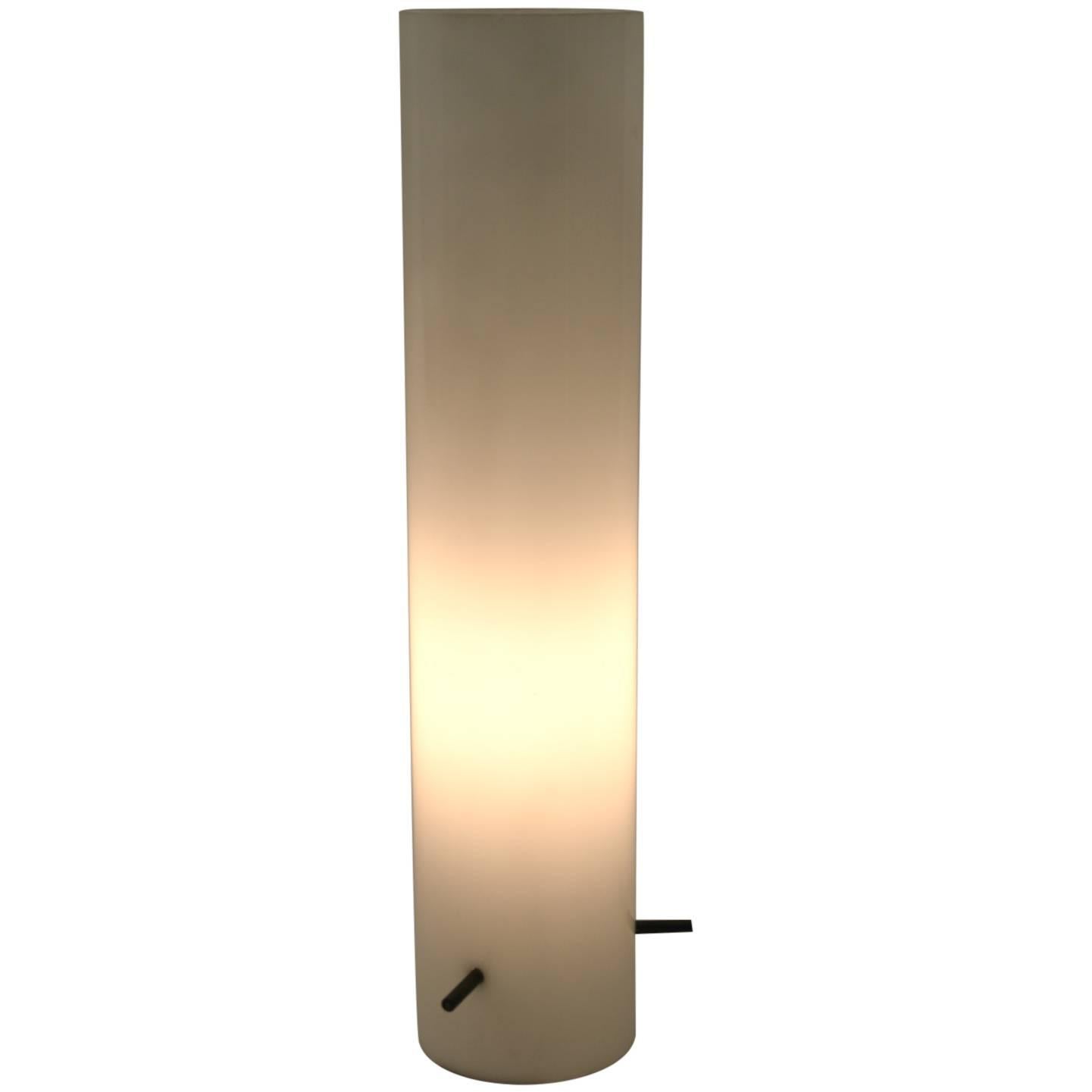 Zylindrische Glastischlampe, Stilnovo zugeschrieben