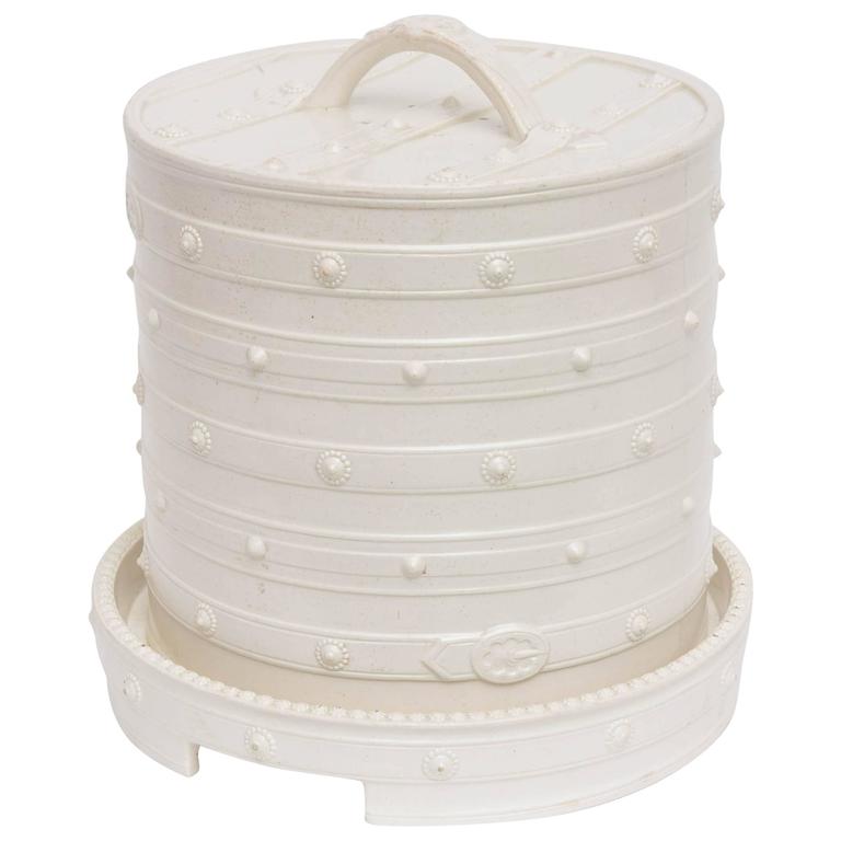 Covered "Cream Cheese" Keeper at 1stDibs