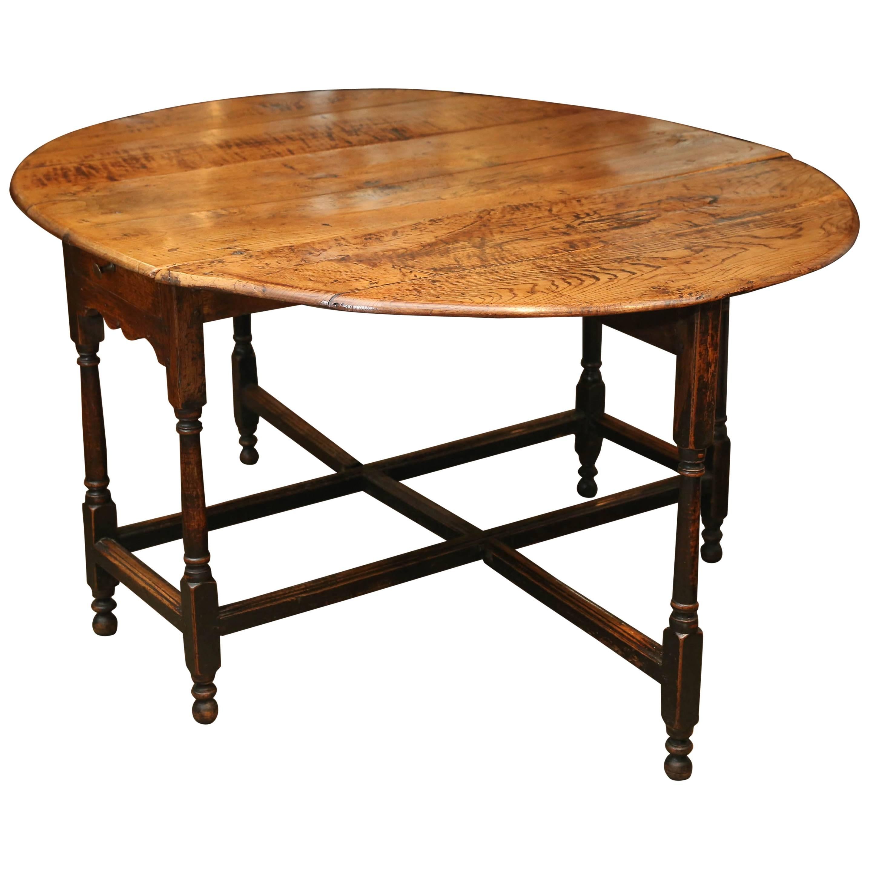 18th Century Oak Gate Leg Table
