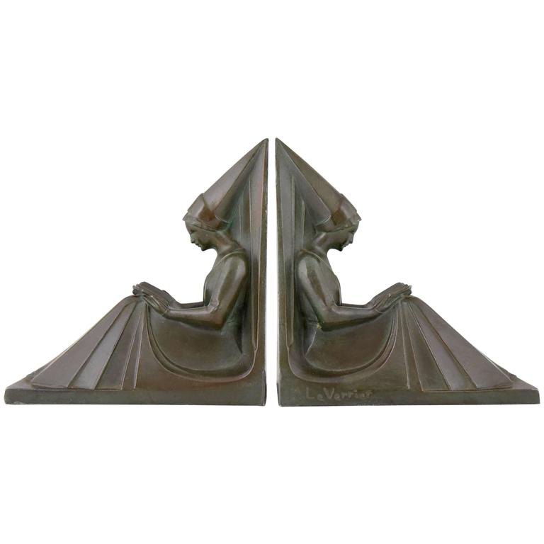 French Art Deco Bookends Reading Ladies by Max Le Verrier, 1930 at 1stdibs
