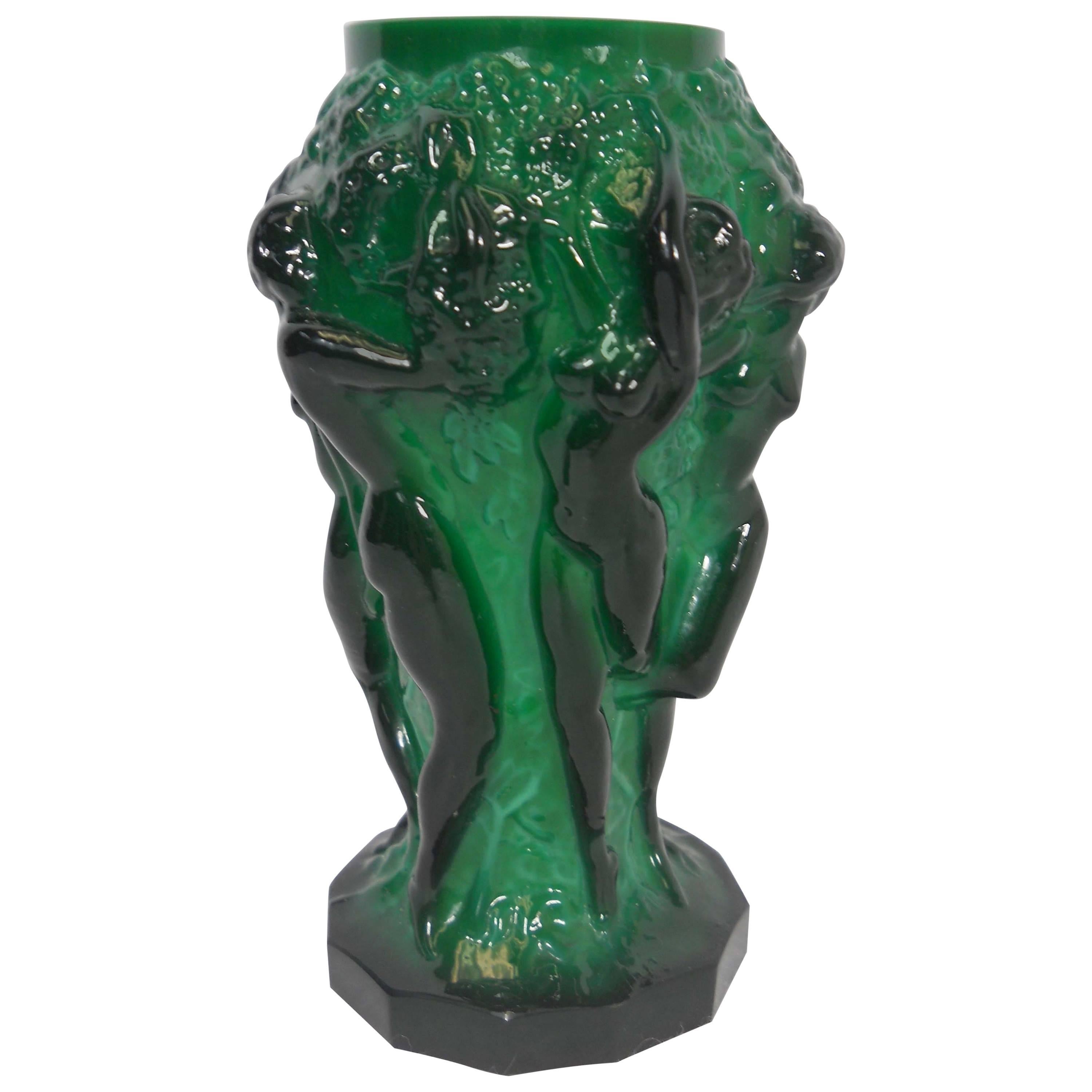 Art Deco Malachite Glass Vase by Riedel Glass for Schlevogt's 1930s Ingrid Line