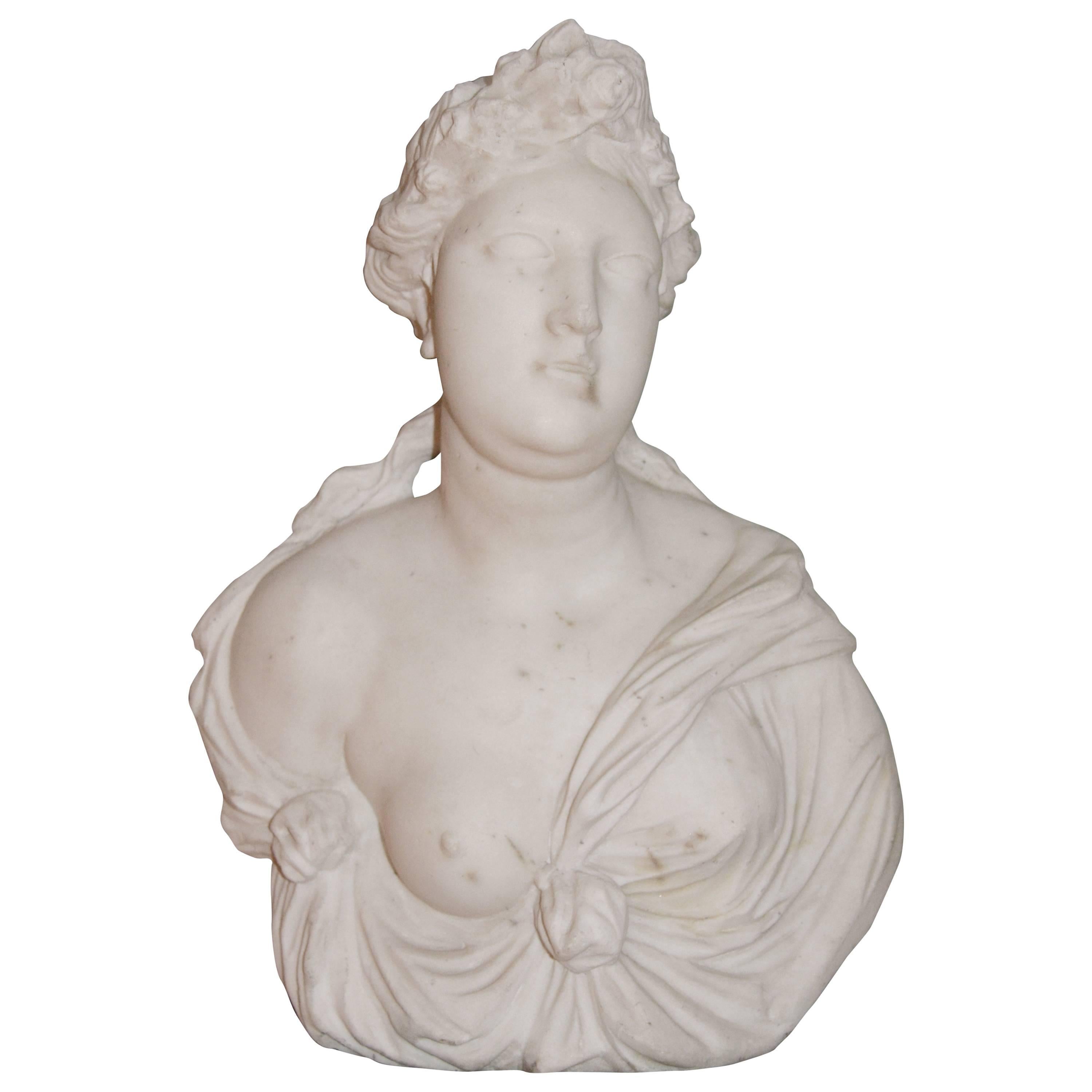Early 18th Century Finely Carved Marble Bust of a Woman For Sale