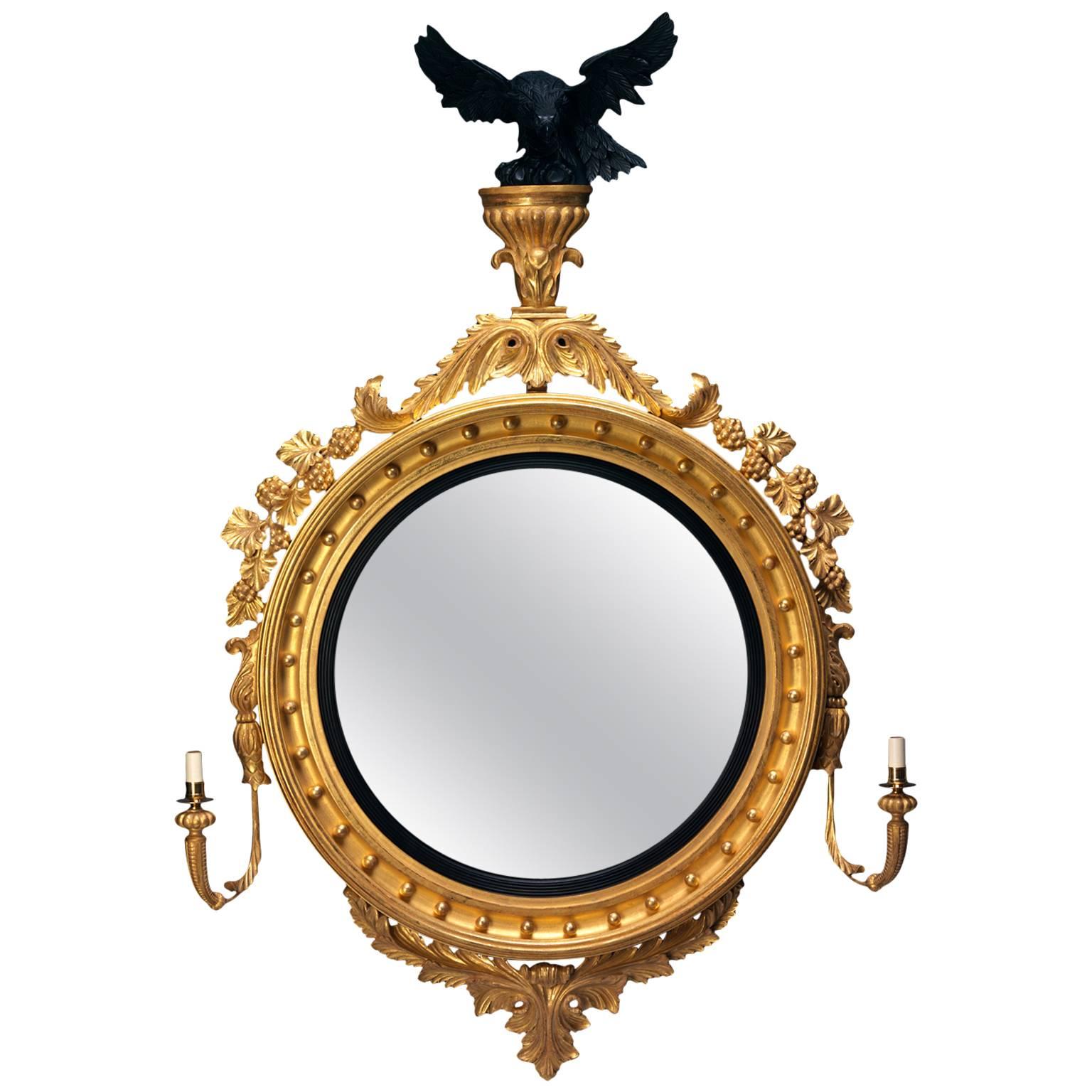 Miroir convexe design en forme d'aigle de style Régence
