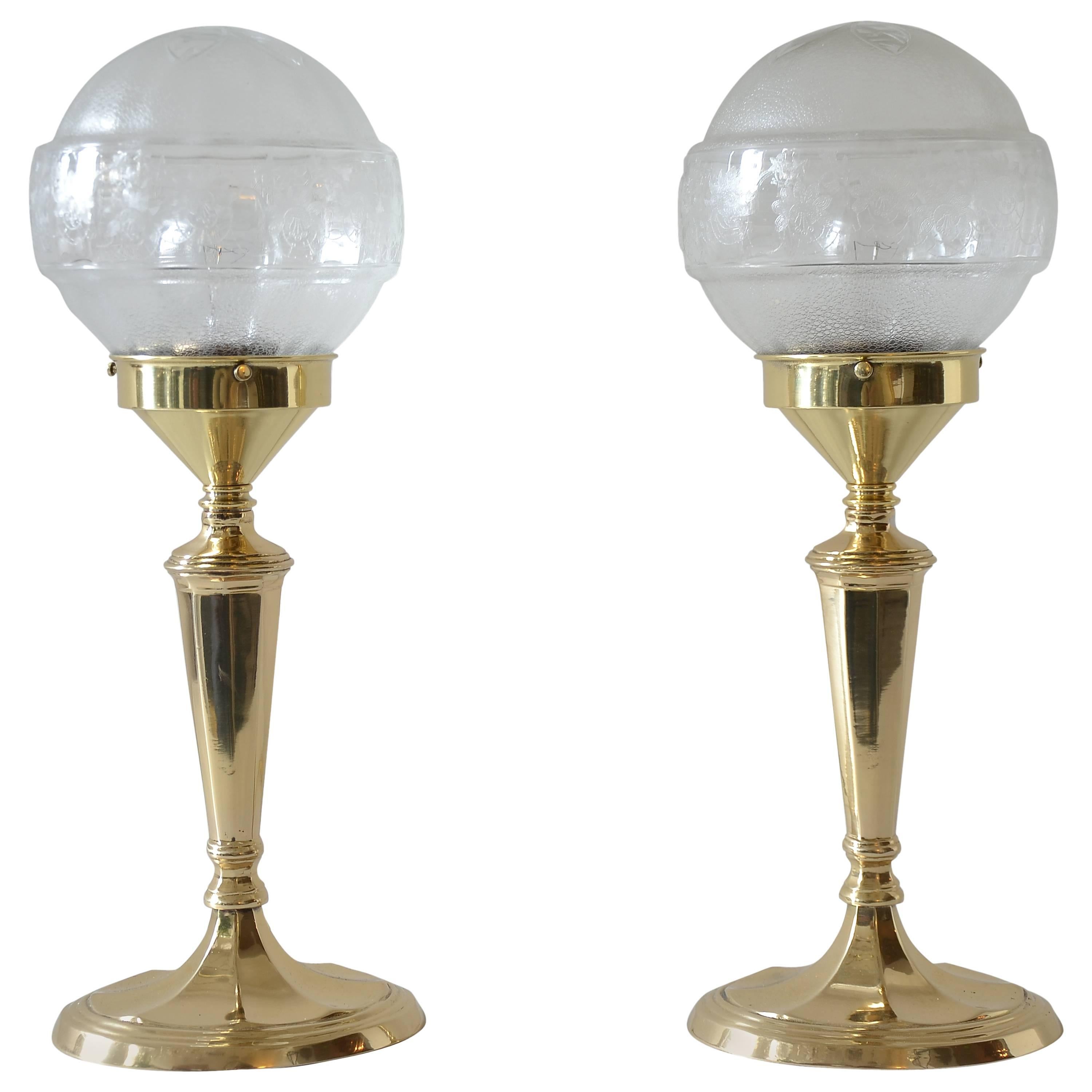 Pair of Table Lamps with Oval Base and Original Glass