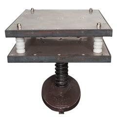 French 1940s Industrial Two-Tier Side Table in Aluminum 9
