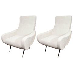 Pair of Italian Midcentury White Velvet Armchairs in the Style of Marco Zanuso