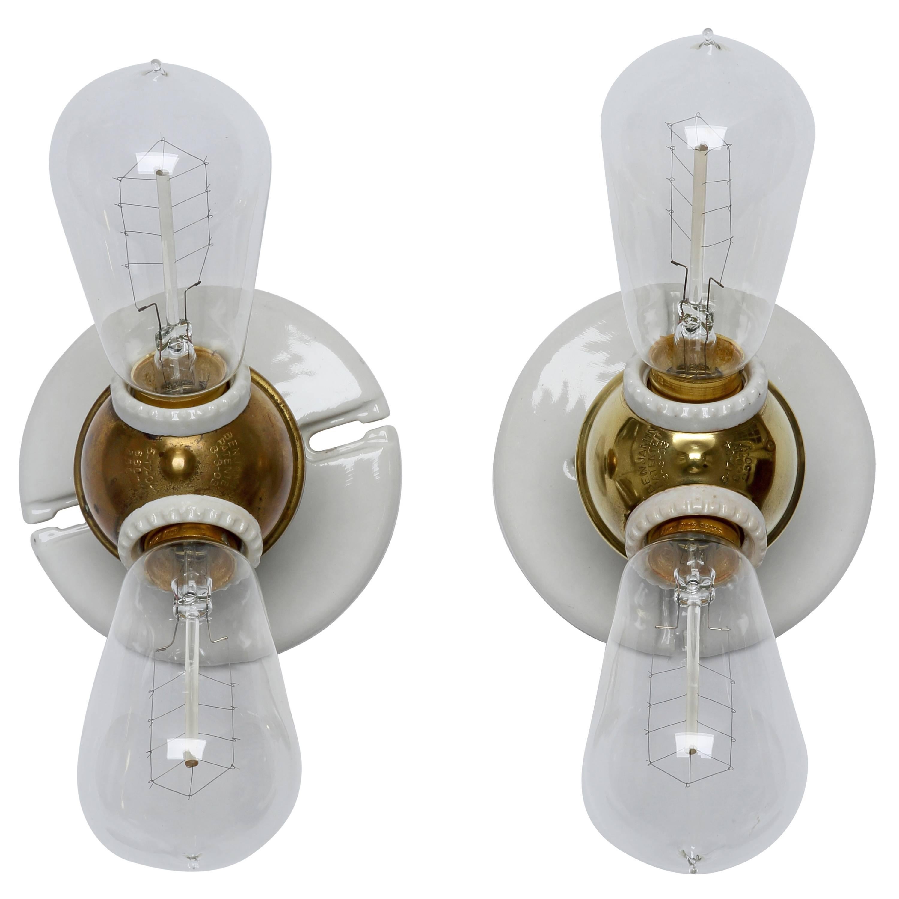 Industrial Double Bulb Light