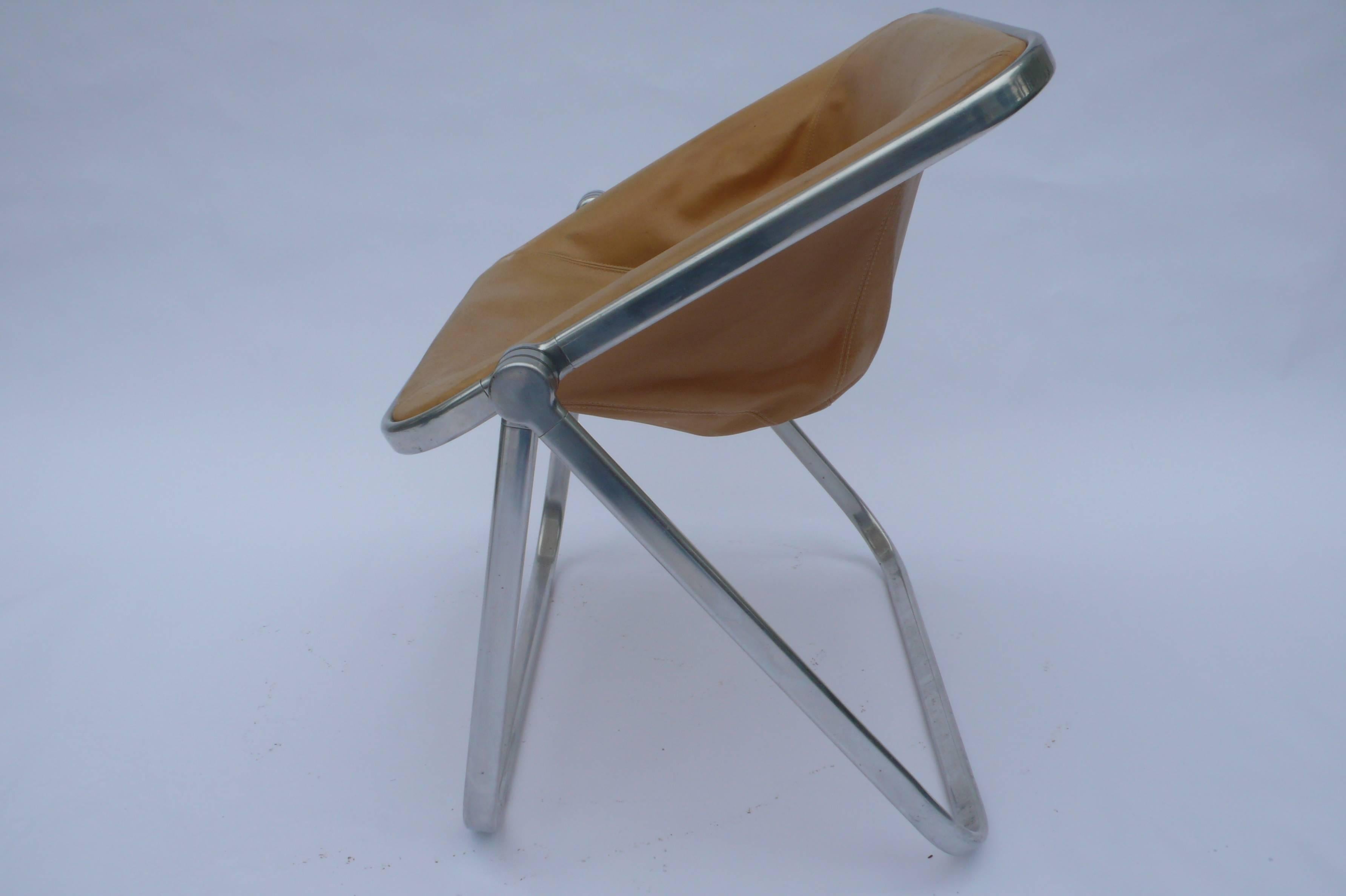 Plona Folding Chair by Giancarlo Piretti for Castelli In Good Condition In Germantown, NY