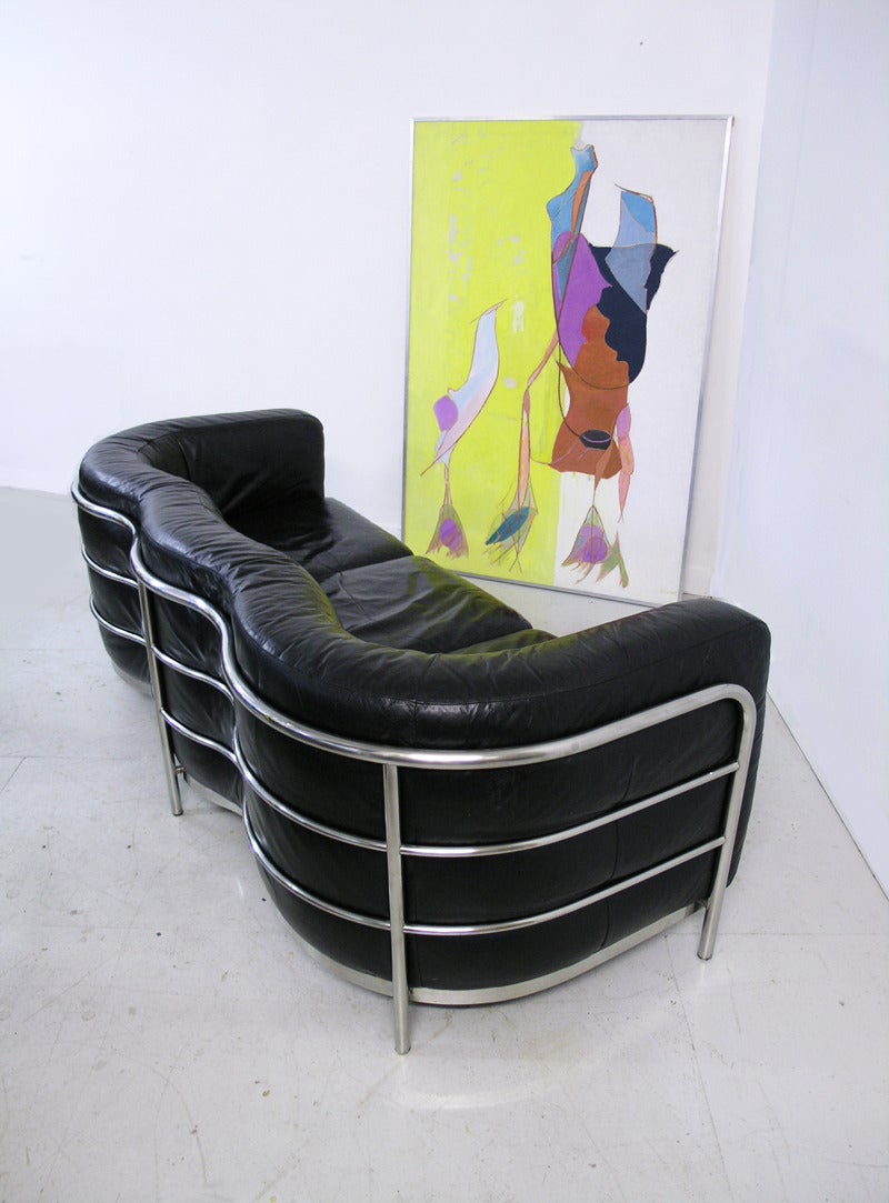 Late 20th Century Zanotta 'Onda' Black Leather and Chrome Sofa
