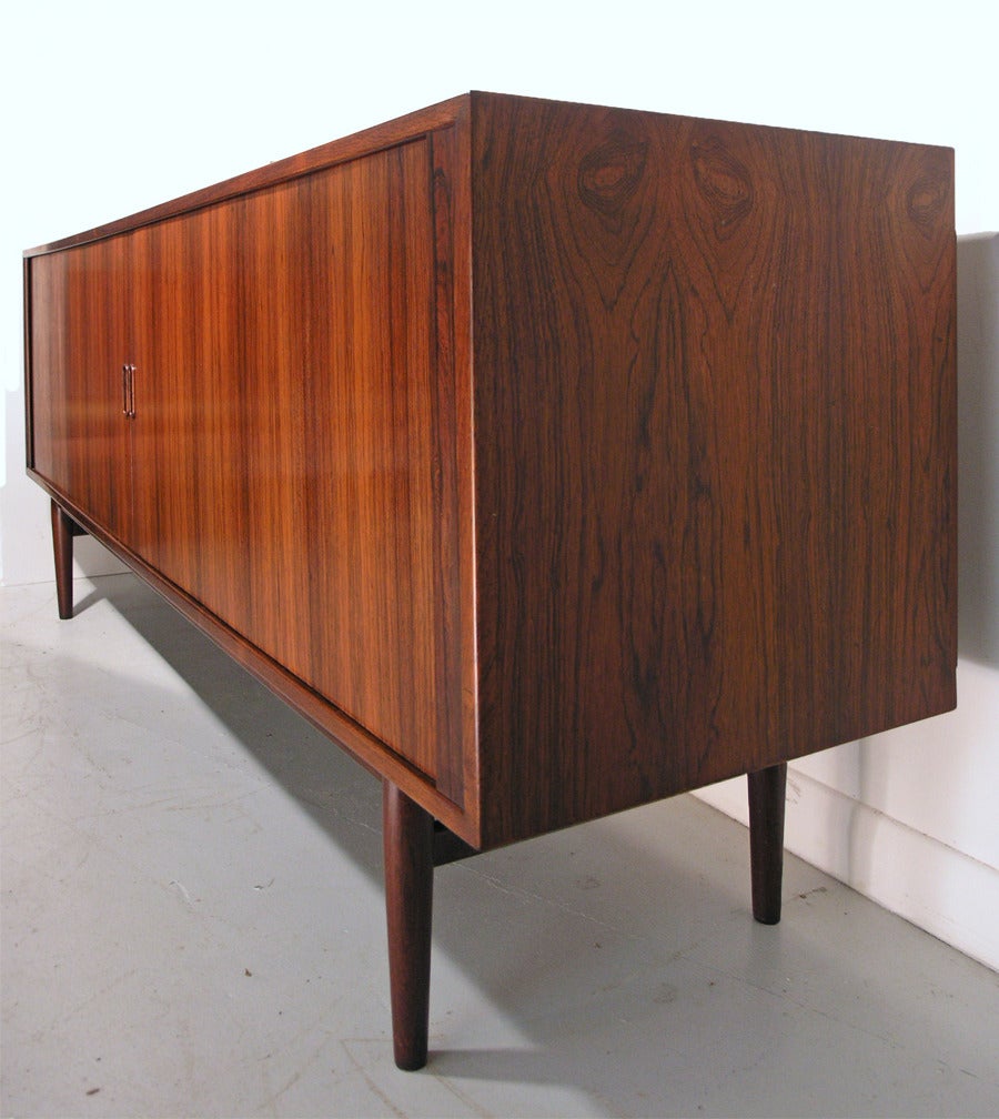 Danish Rosewood Tambour Sideboard by Arne Vodder for Sibast In Excellent Condition For Sale In Near Matlock, Derbyshire, GB