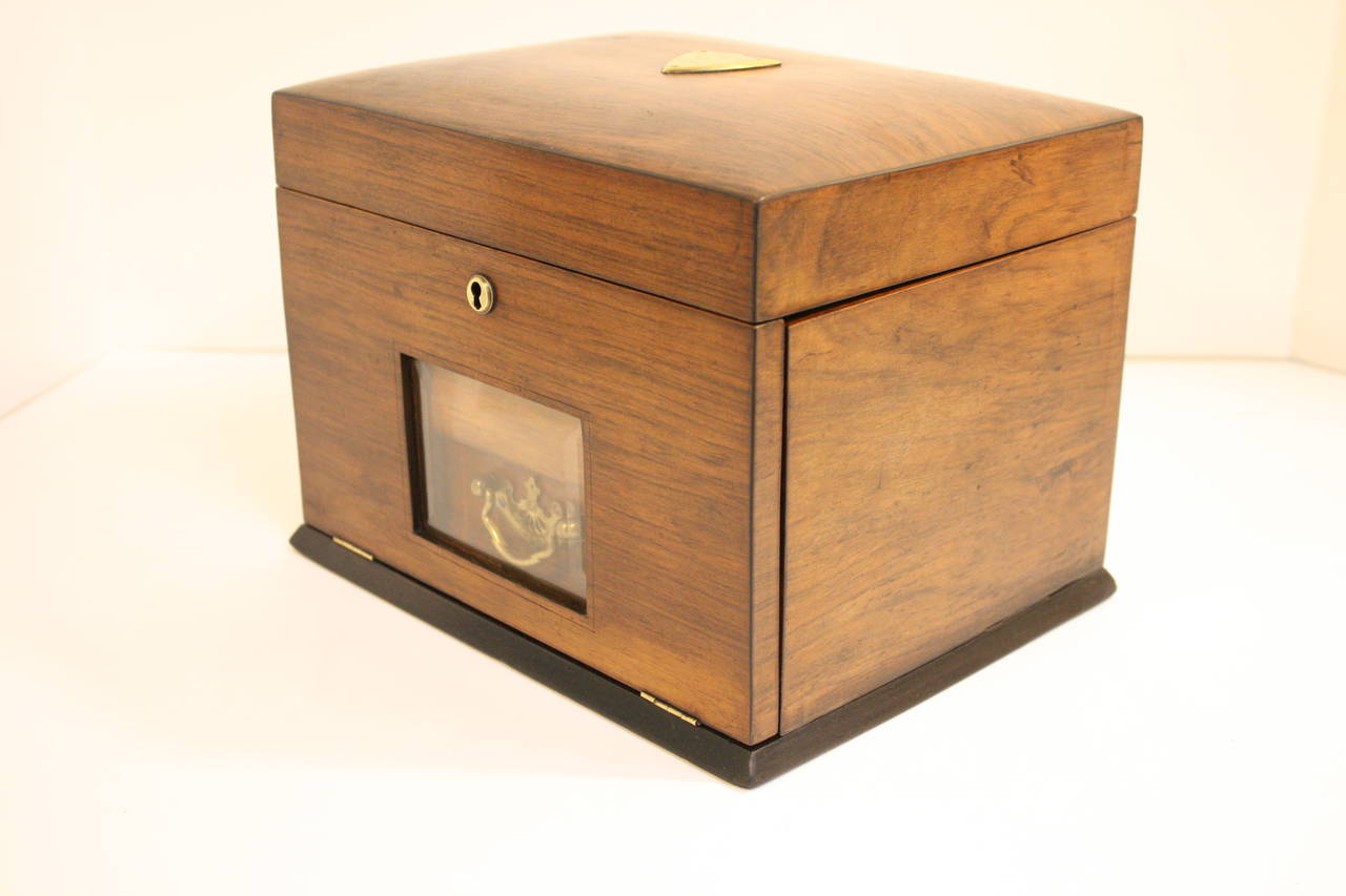 Aesthetic Movement 1920s Highly Figured Walnut Jewel Box, All Original For Sale