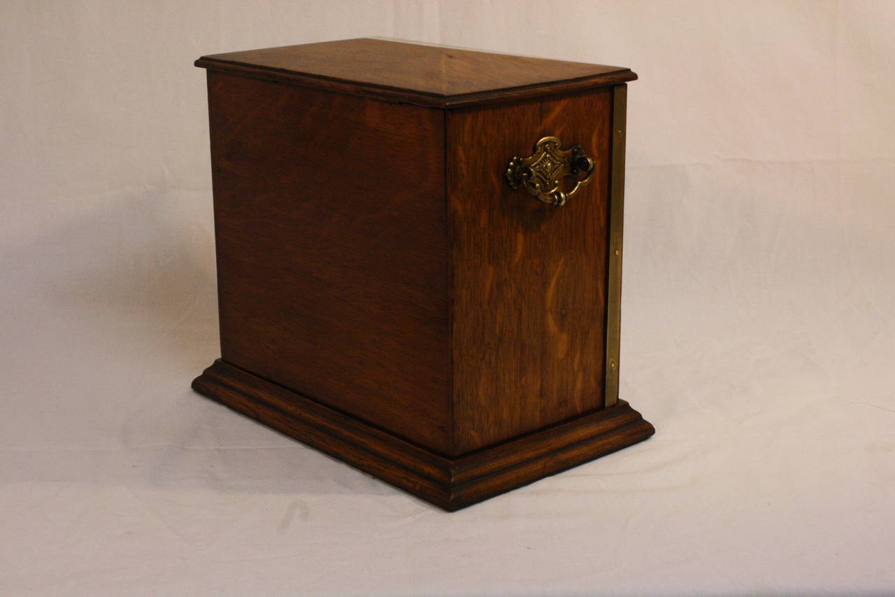 Vintage 1900s Pipe Cabinet and Humidor in Tiger Oak In Excellent Condition In Raleigh, NC
