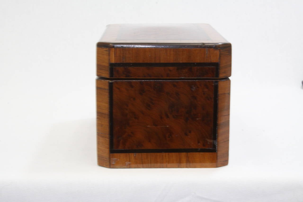 1860s George III style exotic wood double tea caddy with banded inlay. Made of fruitwood, burled walnut, mahogany and rosewood, circa 1860.