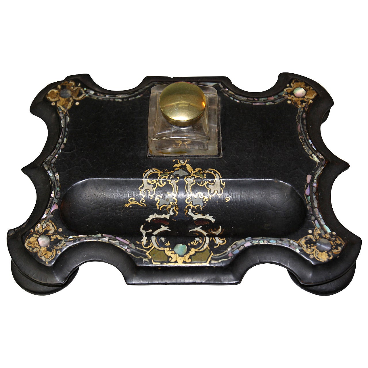 1890s Papier Mâché Inkwell with Mother-of-Pearl Inlay For Sale