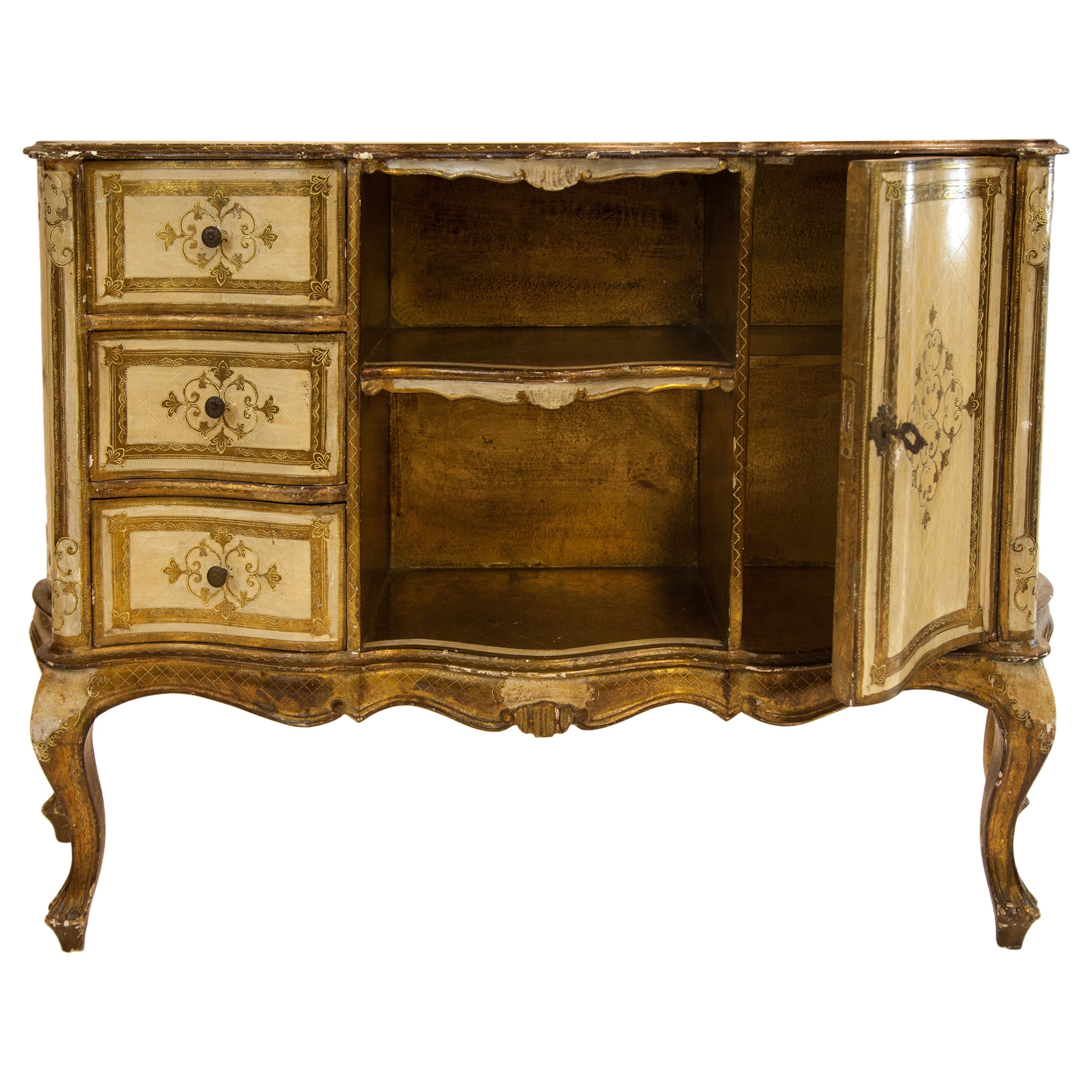Early 20th Century Italian Commode For Sale