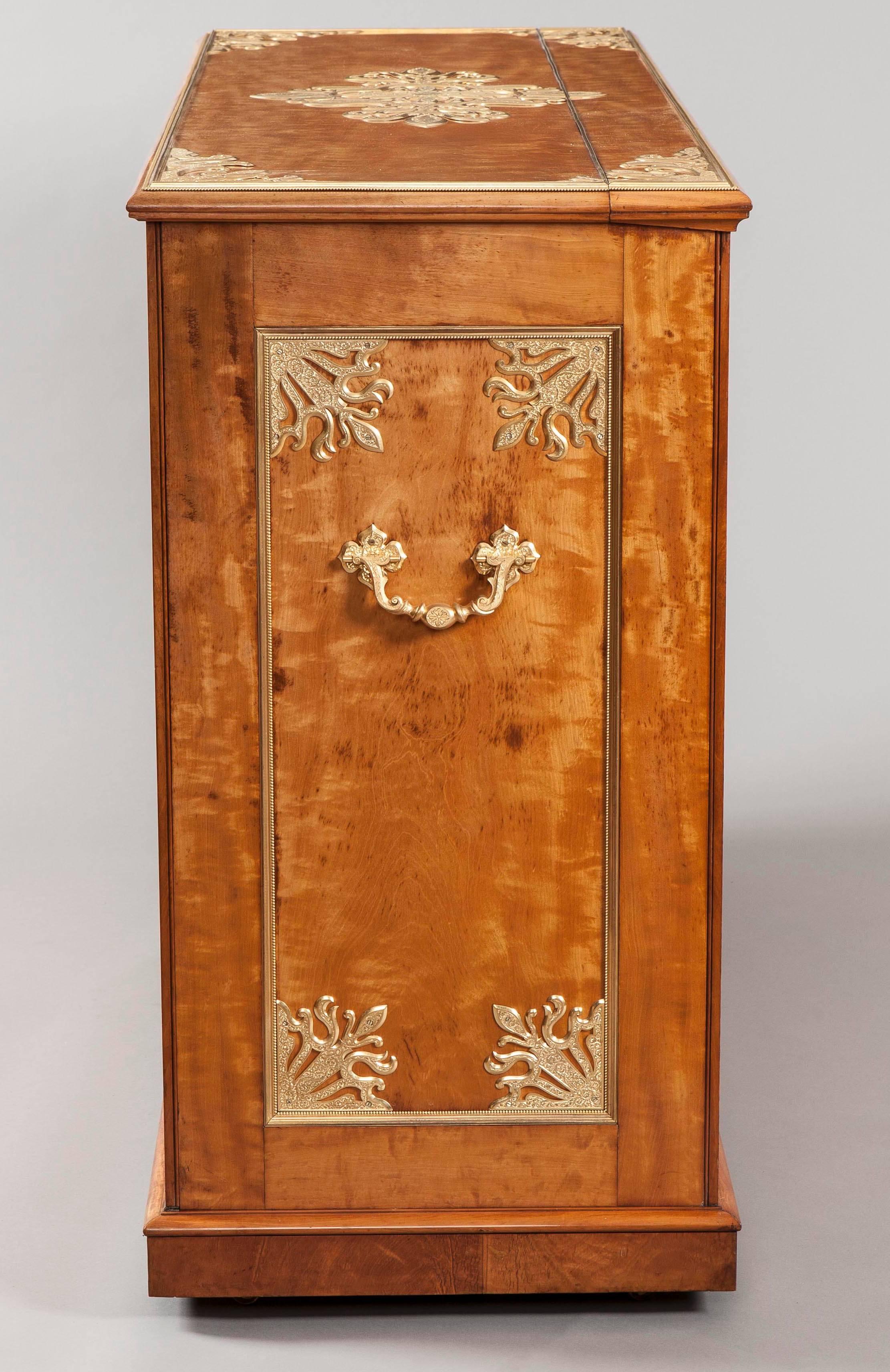 Victorian English 19th Century Satinwood and Ormolu Folio Cabinet with Expandable Easel For Sale