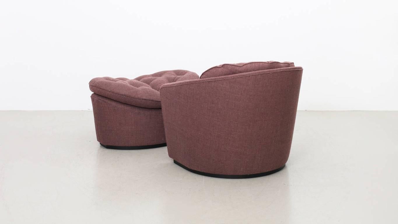 Adrian Pearsall Lounge Chair and Ottoman im Zustand „Hervorragend“ in Berlin, DE