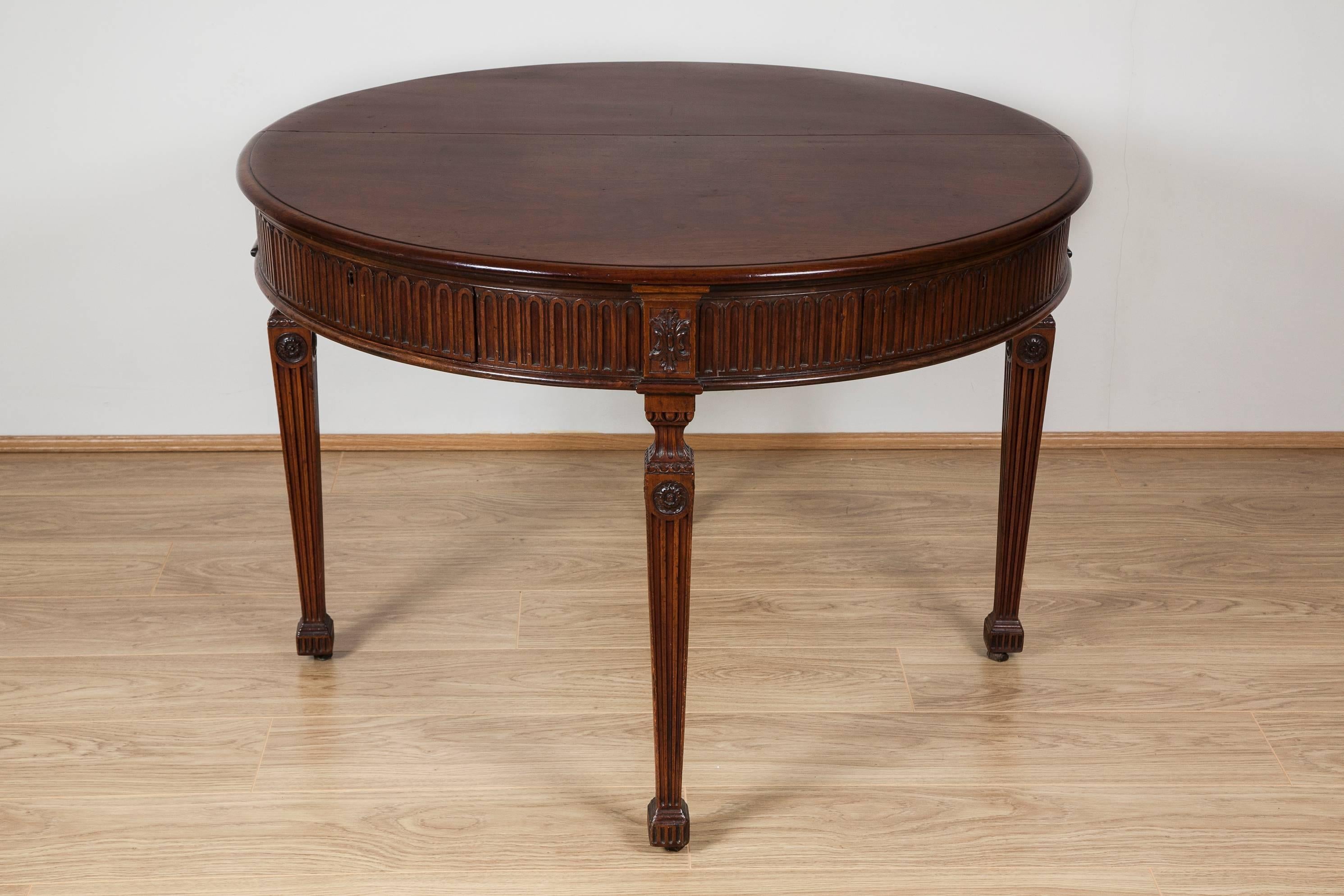 A remarkable piece of English 18th century architect-designed furniture associated with Sir William Chambers and James Athenian Stuart, and attributable to the maker Robert Ansell.

Such furniture was made only for the Royal Households and the