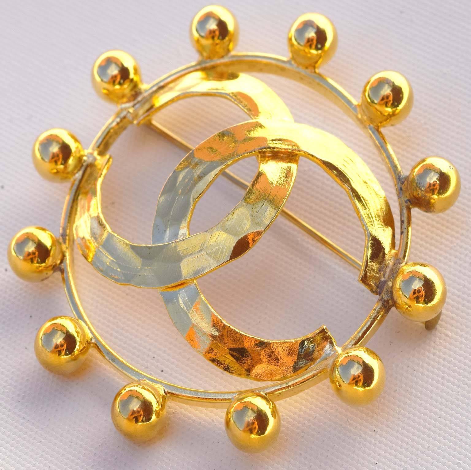 Chanel vintage globes brooch 1988 2