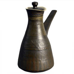 Lucie Rie coffee pot