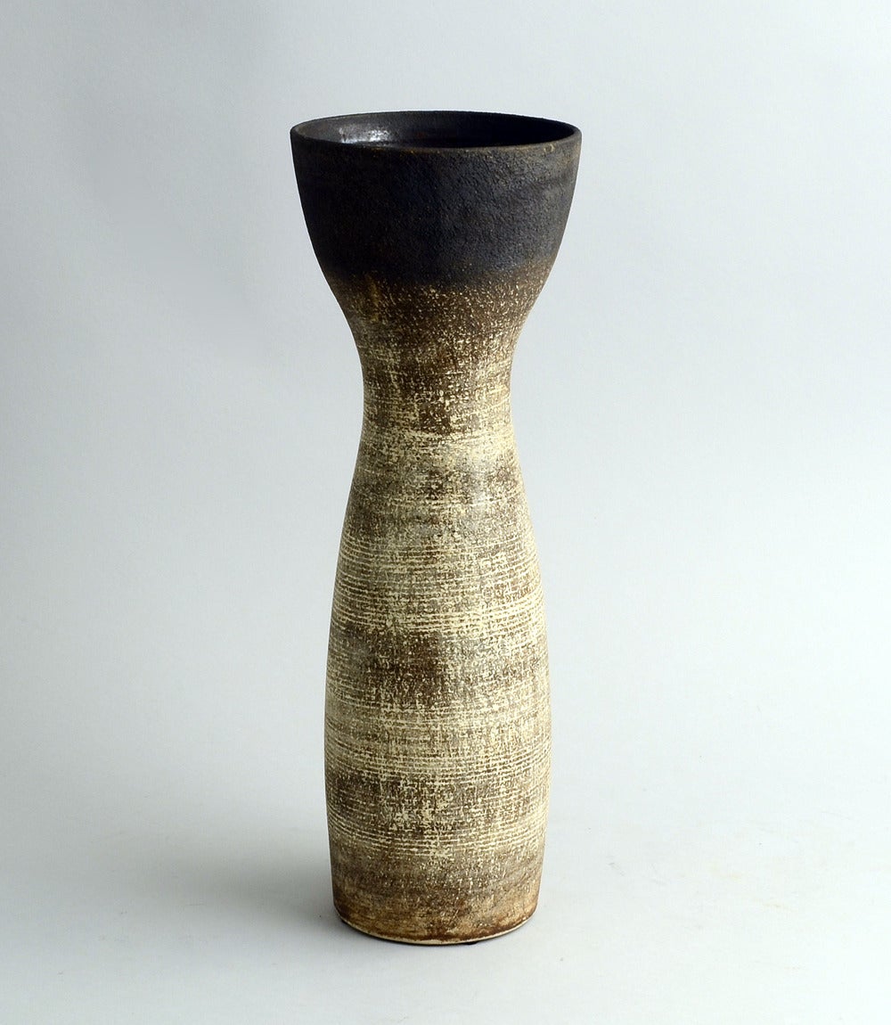 British Hans Coper, Stoneware Vase, 1960s