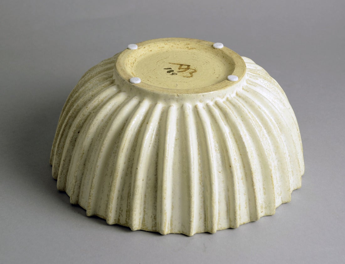 Glazed Arne Bang Stoneware Ribbed Bowl with White Glaze