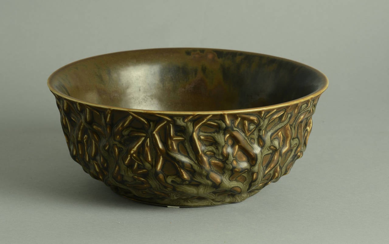 Axel Salto for Royal Copenhagen
Stoneware bowl with dark brown matte glaze, 1951