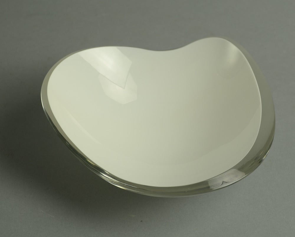 Art Glass Asymmetrical Bowl by Gunnel Nyman for Iittala For Sale