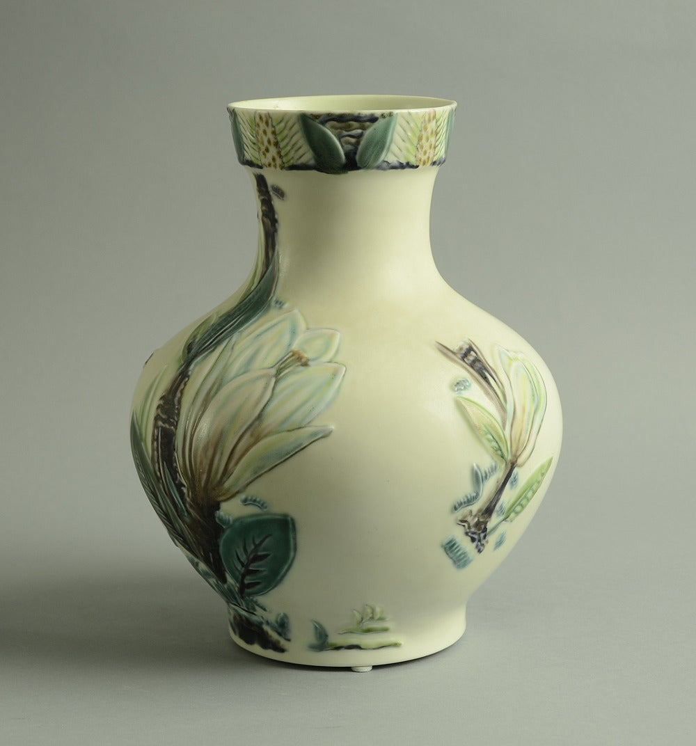 Porcelain Vase with Magnolia Relief by Cathinka Olsen for Bing and Grondahl In Excellent Condition For Sale In New York, NY