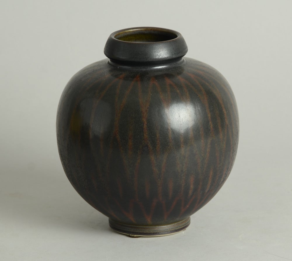 Scandinavian Modern Vase with Patterned Brown Glaze by Berndt Friberg for Gustavsberg For Sale