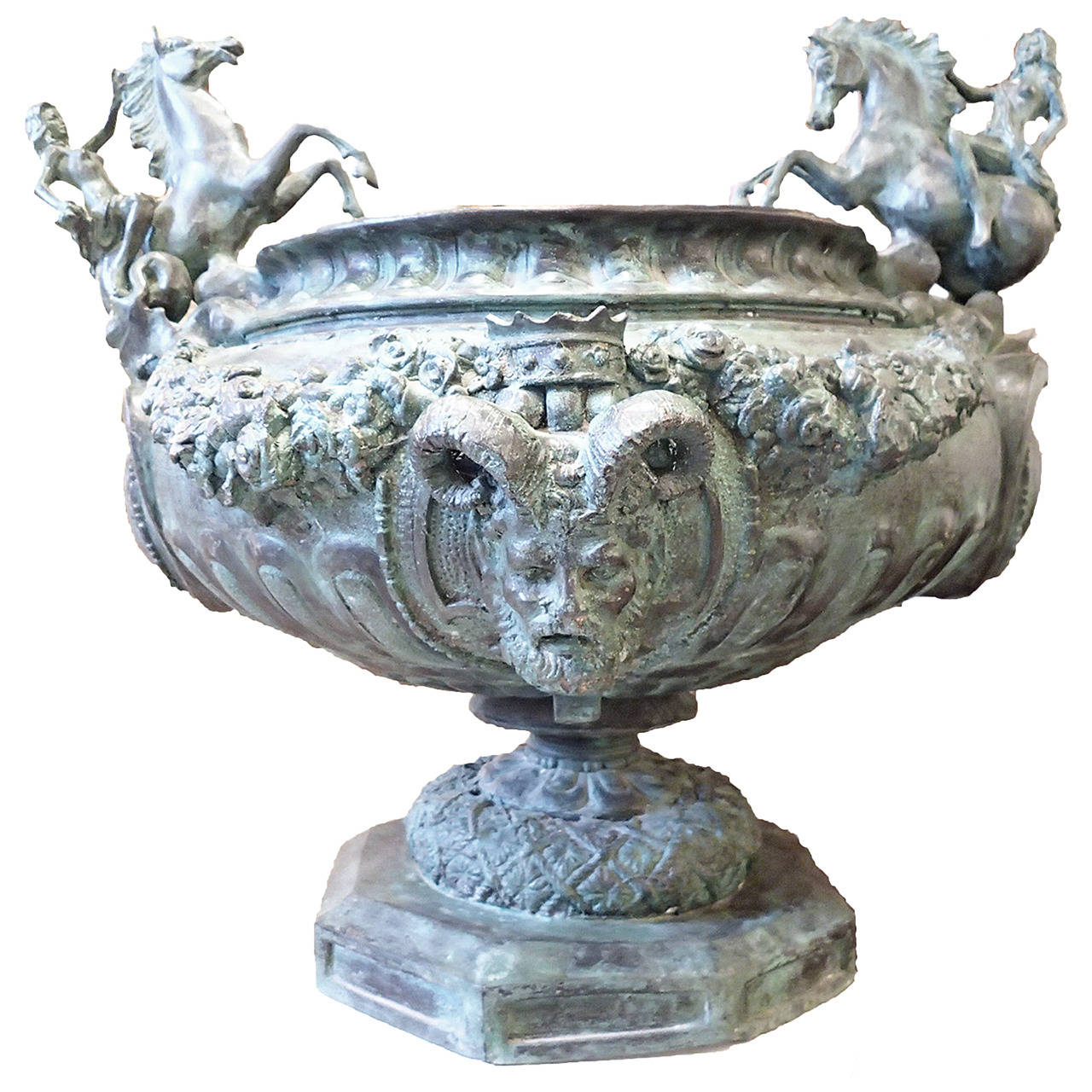 19th Century Bronze Medici Vase in the Style of Louis XVI For Sale