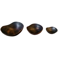 Asymmetrical Italian Raymor Sgraffito Nesting Bowls