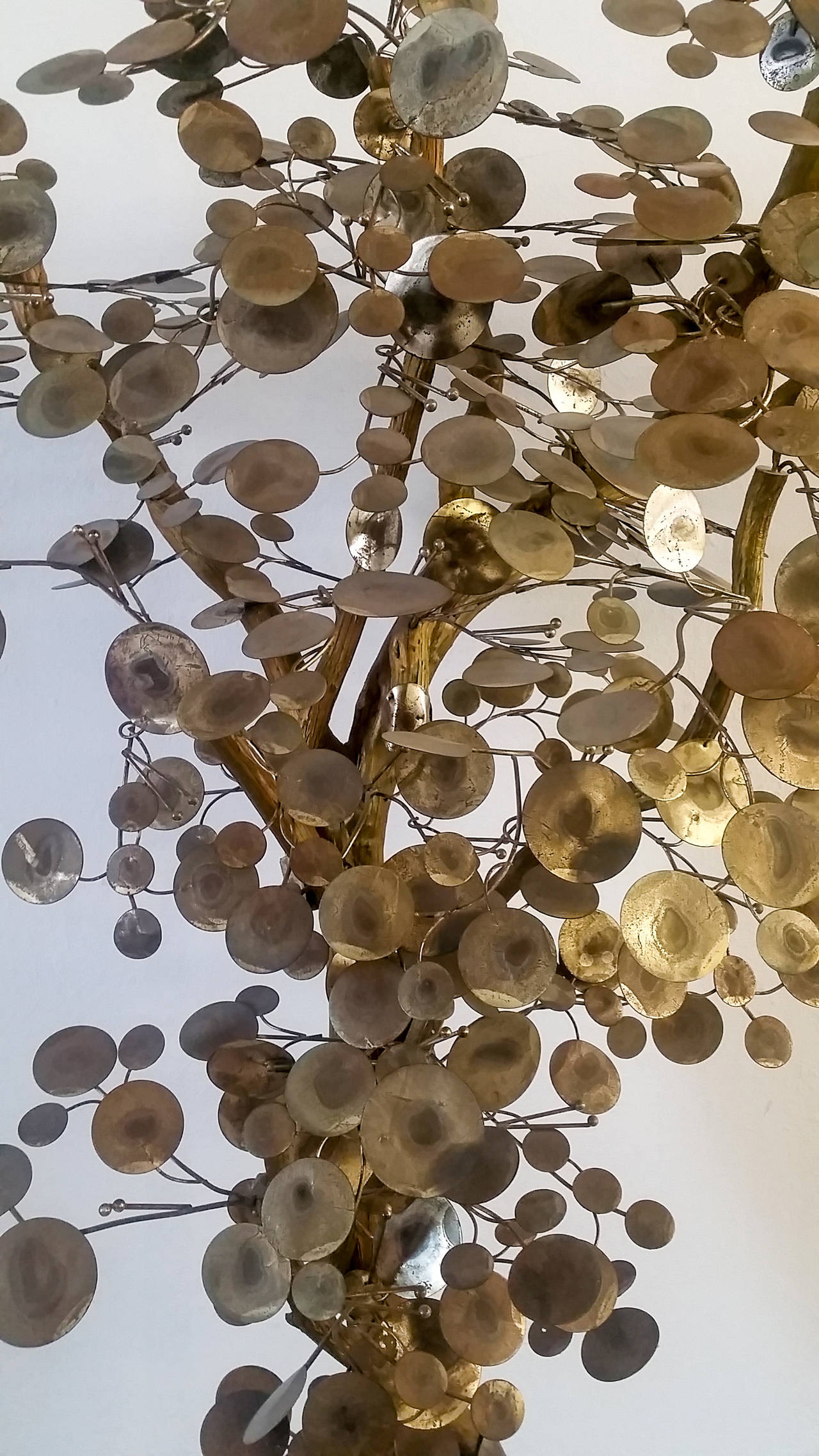 Sculptural Curtis Jere Raindrop Edition Brass Tree In Excellent Condition In Culver City, CA
