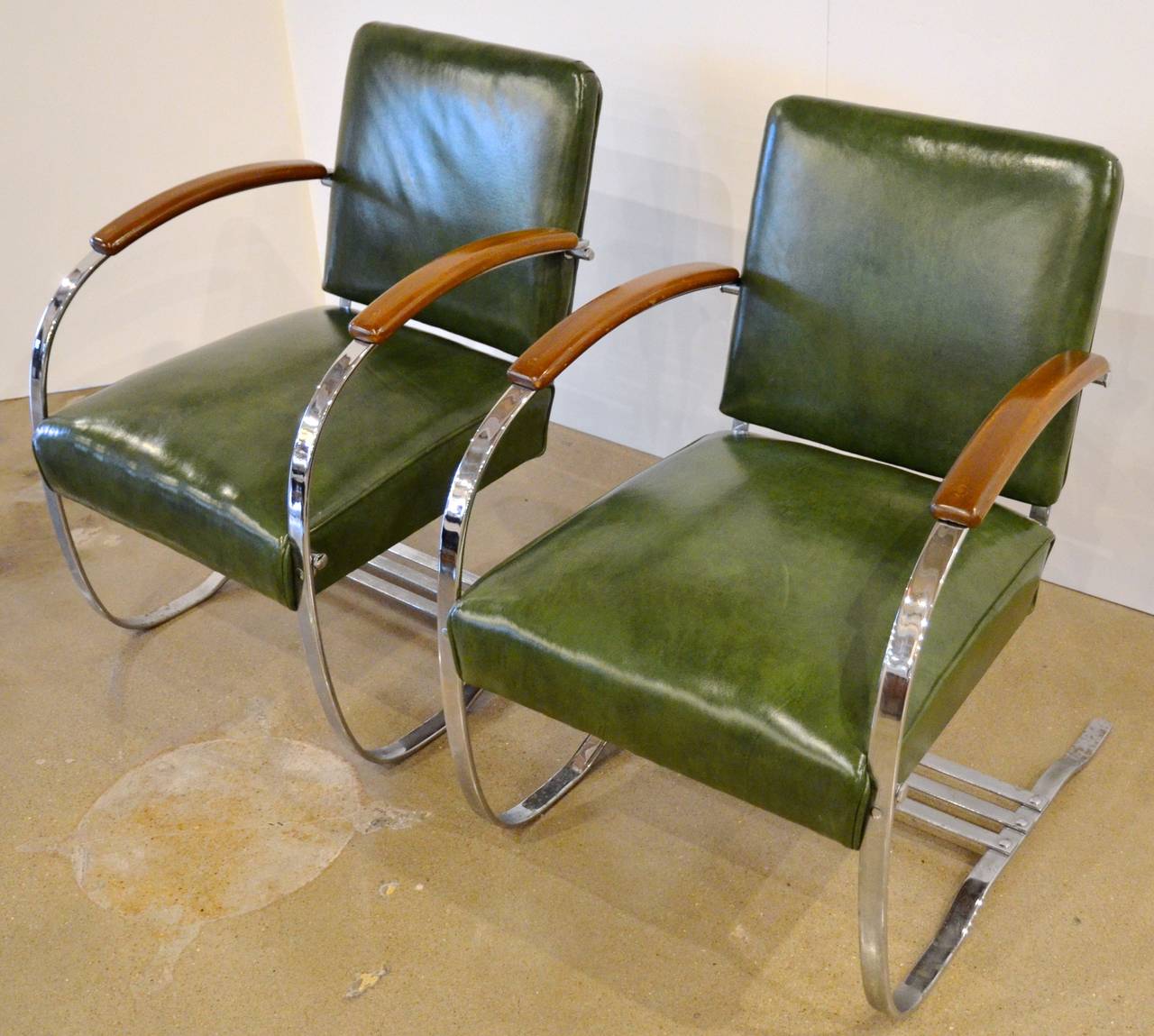 wolfgang hoffmann chair