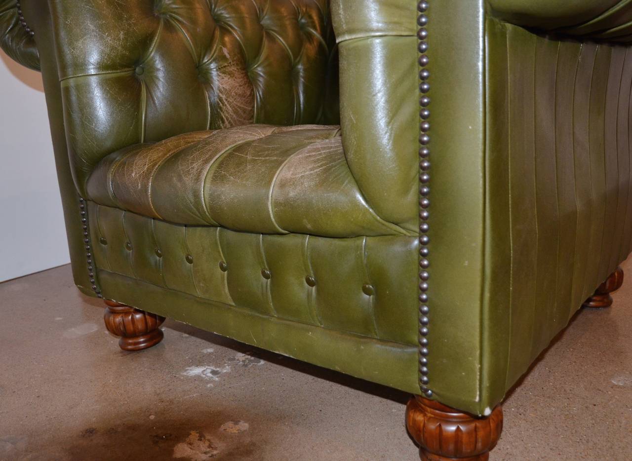 Green Leather Chesterfield Lounge Chair 4