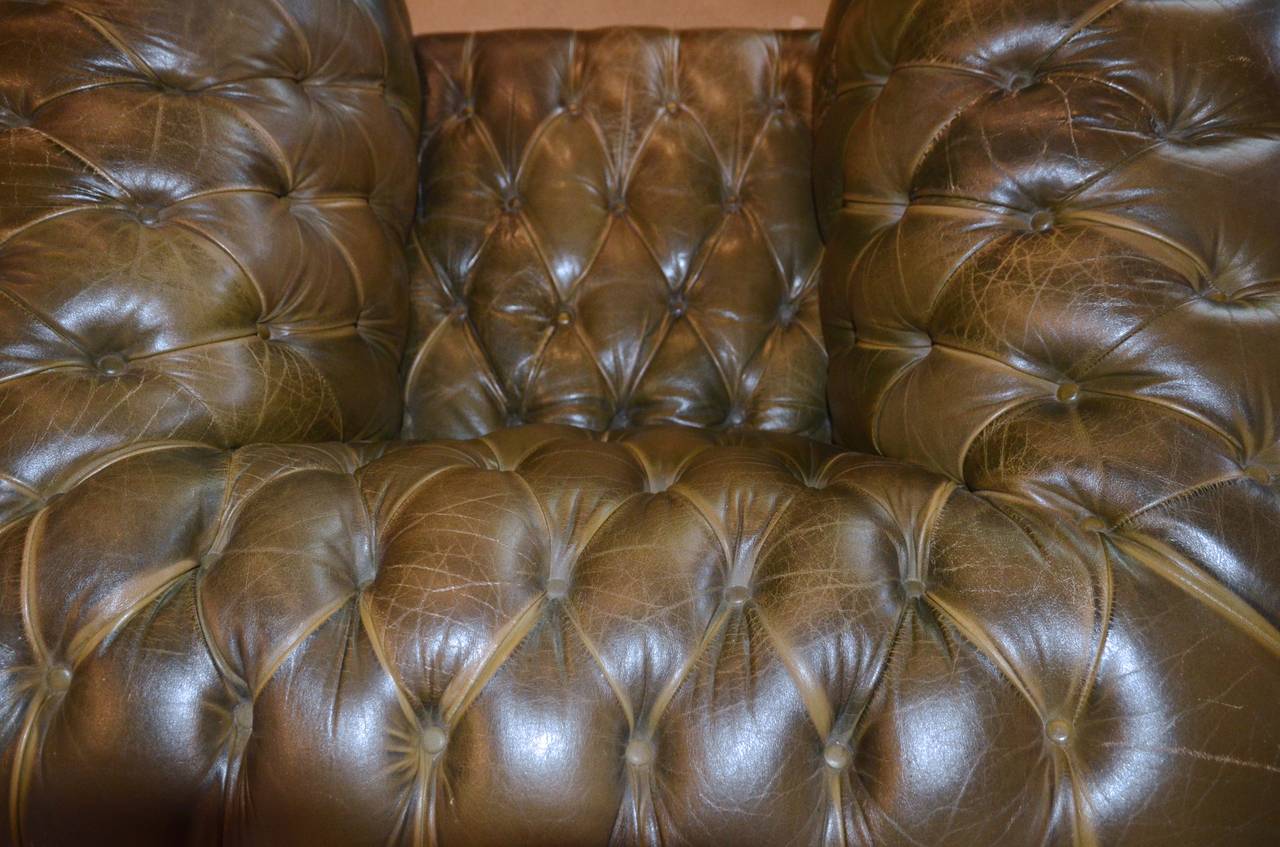 Green Leather Chesterfield Lounge Chair 3