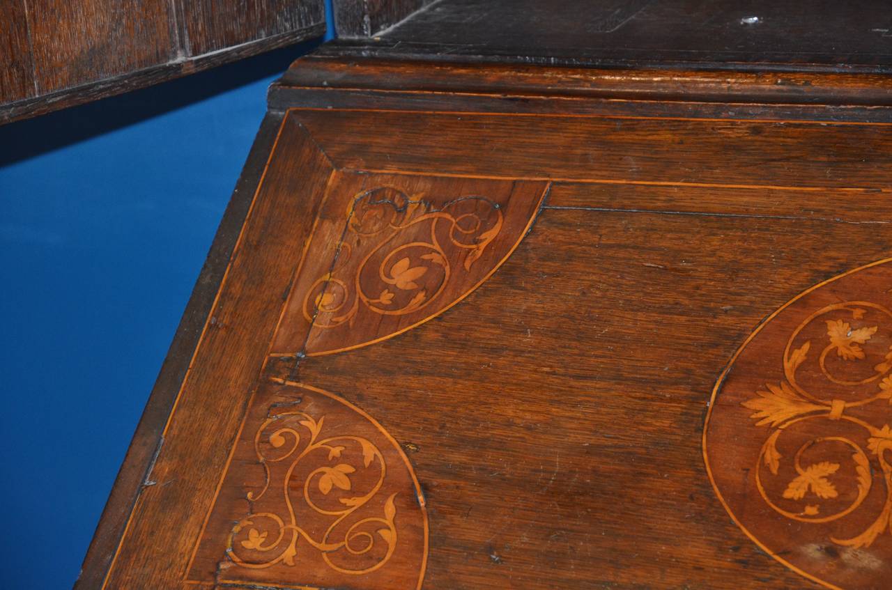 William and Mary Marquetry Secretary, circa 1700 In Good Condition In Austin, TX