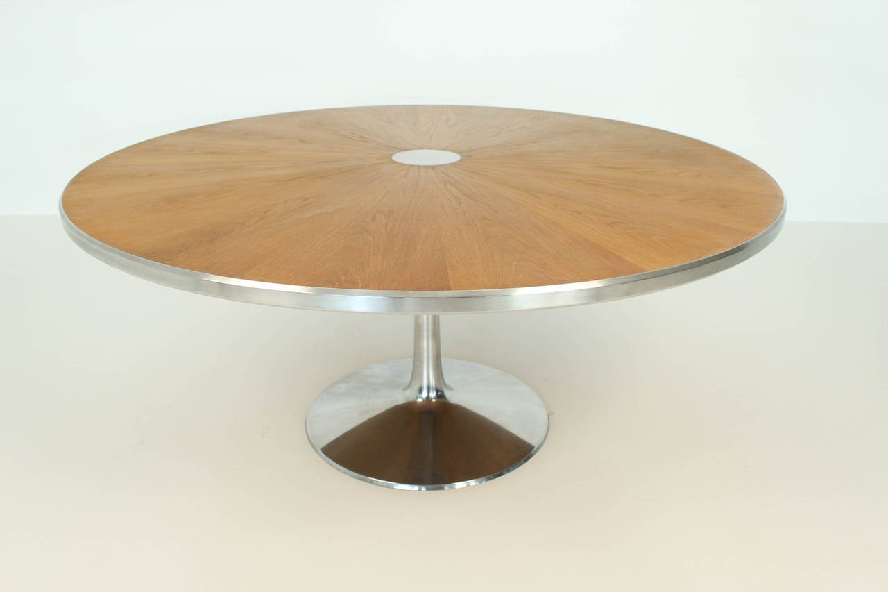 Danish Mid-Century Modern Pedestal Dining Table by Poul Cadovius