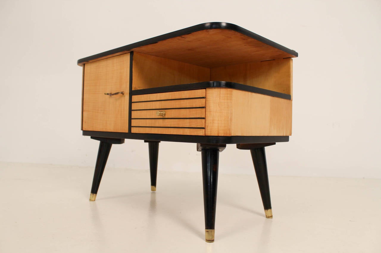 Pair of Italian Mid-Century Modern Nightstands, 1950s 3