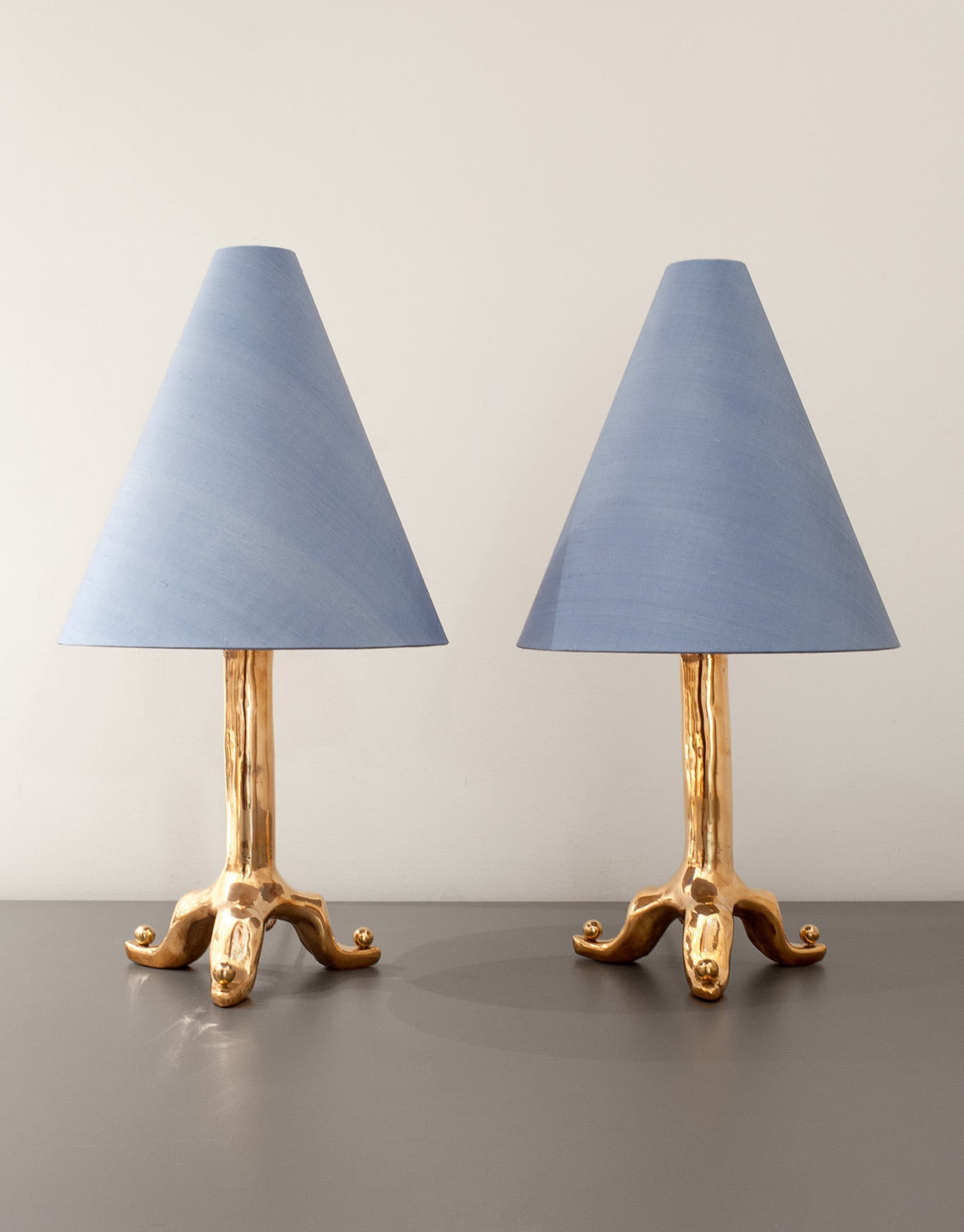 Garouste & Bonetti  
Pair of Table Lamps ‘Belgravia’
1989
Bronze, silk shade
H72 x Diam. 29 cm / H28.3 x Diam. 11.4
Editions David Gill