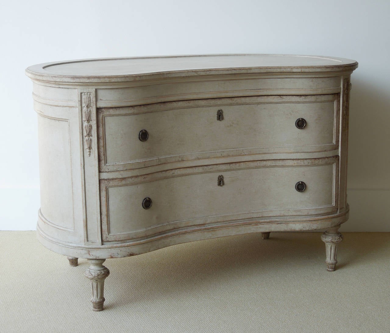 Danish Gustavian Painted Chest In Excellent Condition For Sale In Bethesda, MD