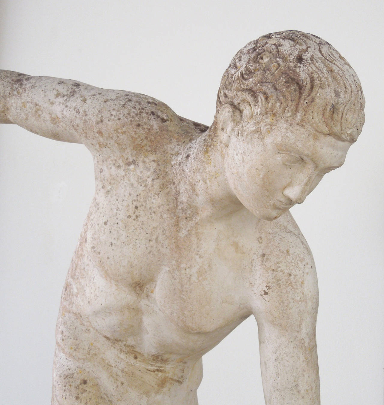 Molded Discus Thrower Discobolus Cast Stone Garden Statue