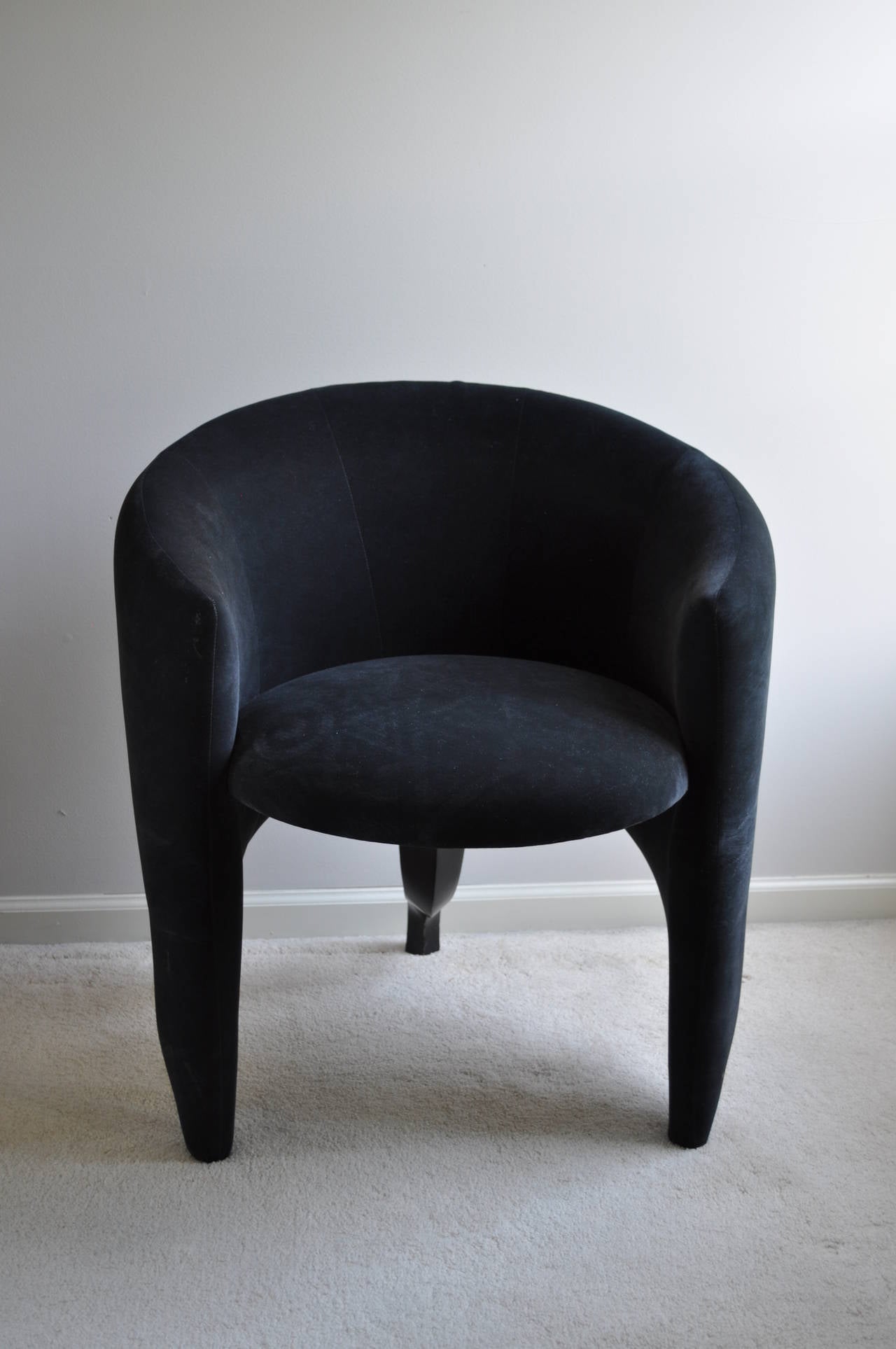 1980s Sculptural Three-Leg Modern Armchair