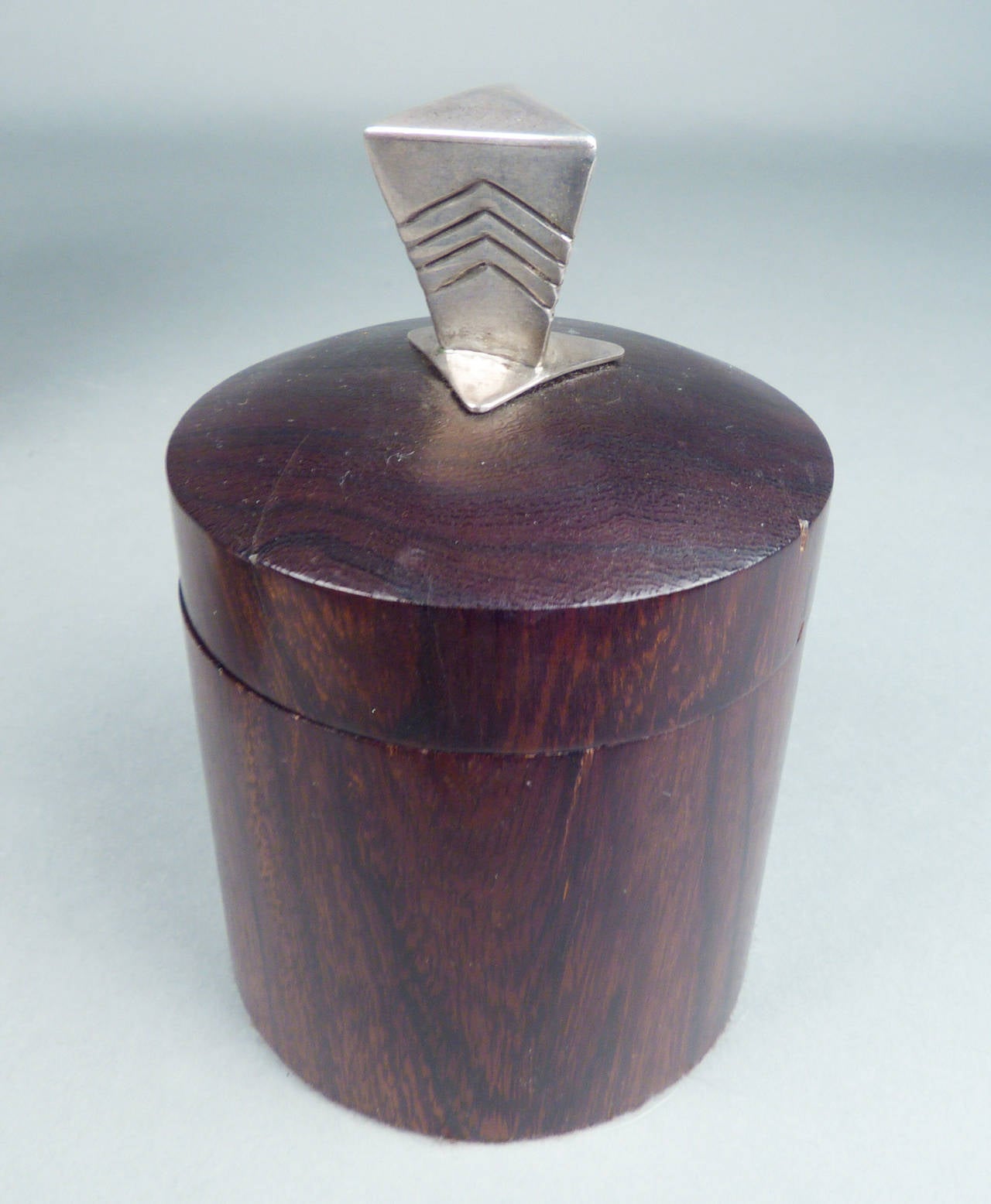 American White Hogan Desk Set, circa 1960 For Sale