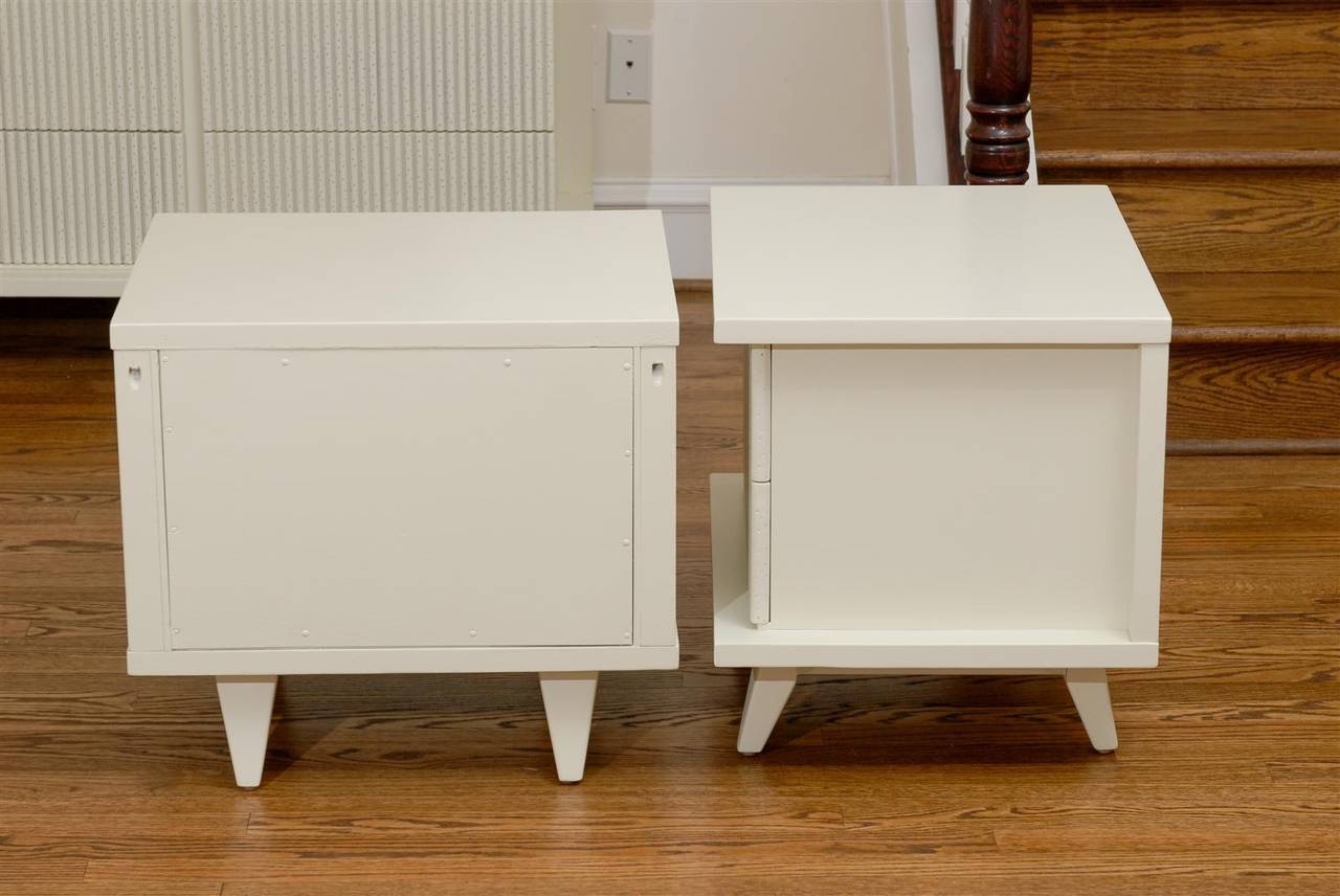 Mid-20th Century Stunning End Tables or Night Stands by American of Martinsville