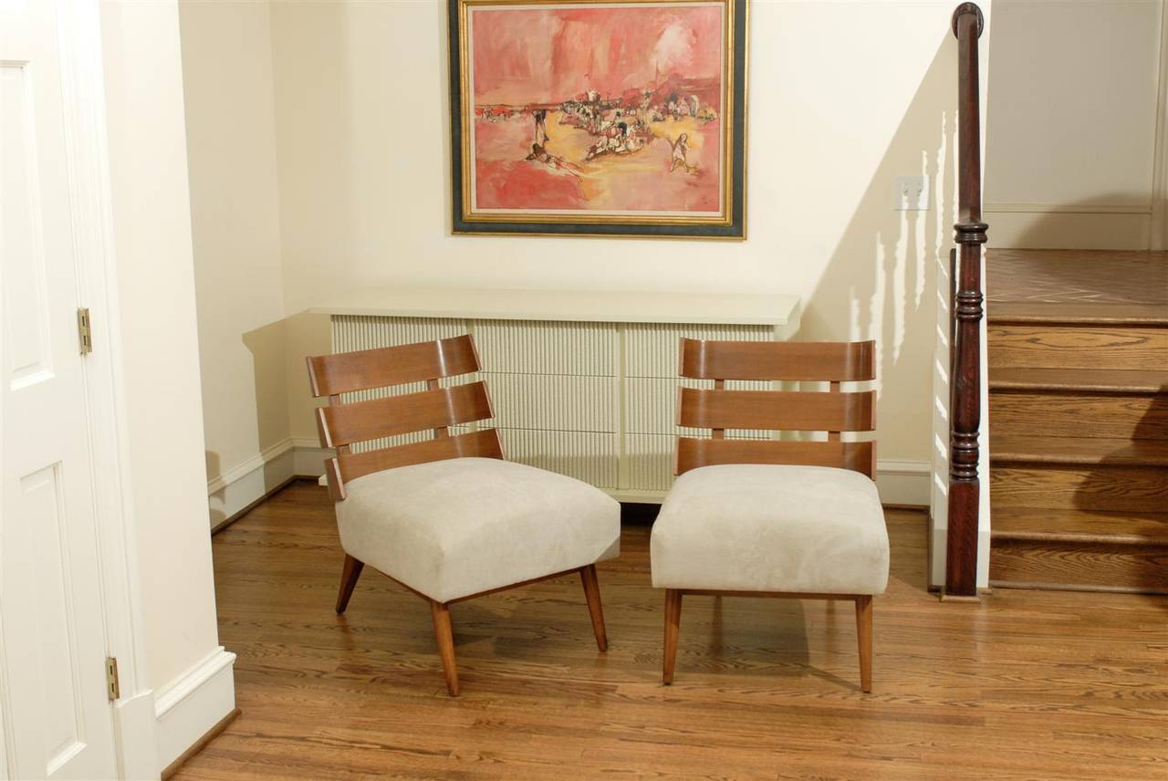 Mid-Century Modern Remarkable Pair of Walnut Slat Back Lounge Chairs by Robsjohn-Gibbings