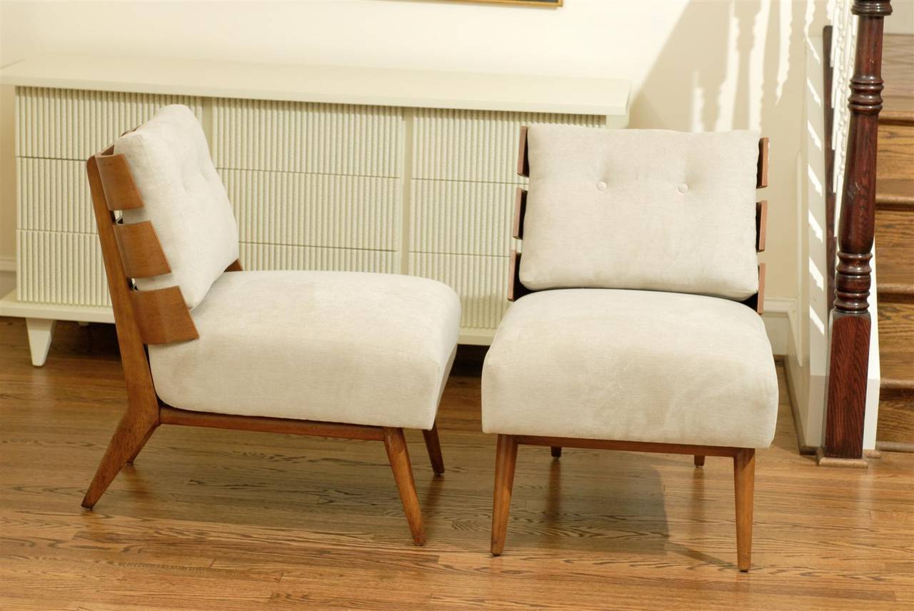 Remarkable Pair of Walnut Slat Back Lounge Chairs by Robsjohn-Gibbings 1