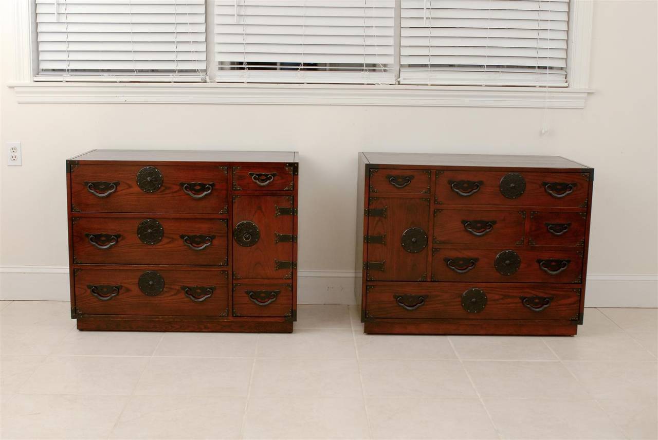 Amazing Restored Pair Of Vintage Modern Tansu Chests By Baker At